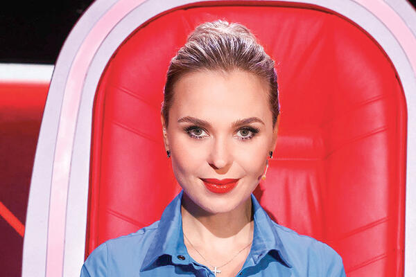 «Палец в рот не клади»: Пелагея показала, как изменилась ее дочь от Телегина