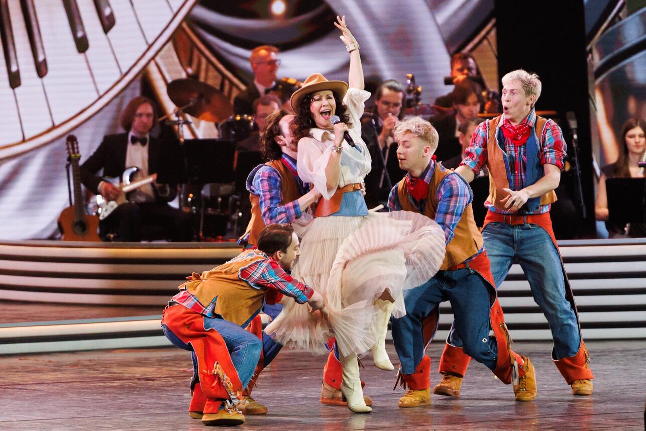 РњРѕСЂРѕР&middot; СЃ РїРѕРґР&deg;СЂРєРѕРј, РџР&deg;РЅР&deg;Р№РѕС&sbquo;РѕРІ вЂ&rdquo; Рѕ СЂРѕРјР&deg;РЅС&sbquo;РёРєР&micro;: РєР&deg;Рє РїСЂРѕС&euro;Р&micro;Р&raquo; СЋР&plusmn;РёР&raquo;Р&micro;Р№ Р&mdash;Р&deg;С&dagger;Р&micro;РїРёРЅР&deg; РІ РљСЂР&micro;РјР&raquo;Р&micro;