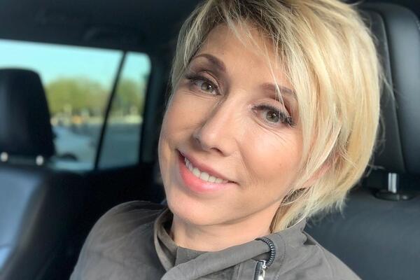 Елена Воробей о внешности на карантине: «Сдулись губы несимметрично» — фото