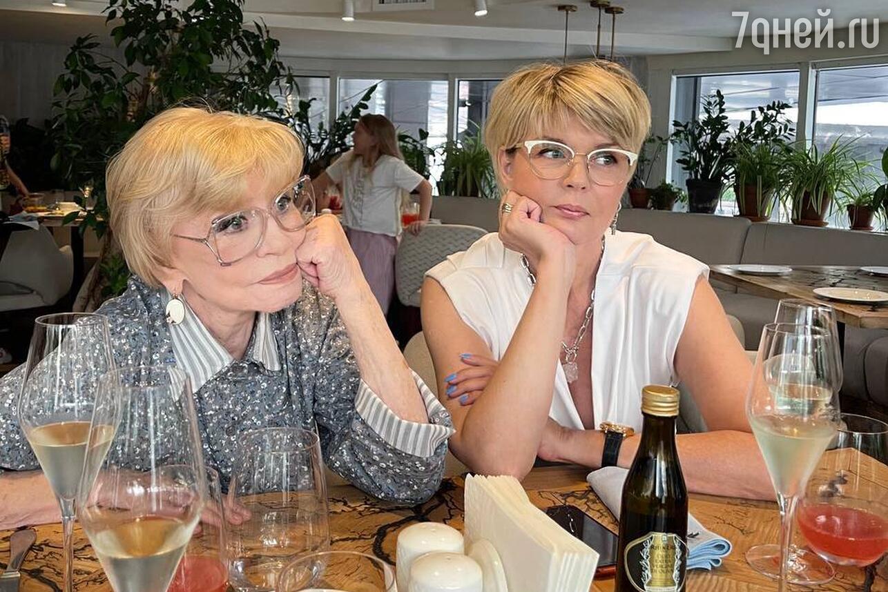 Юлия Меньшова и Вера Алентова