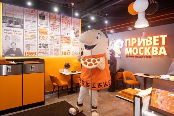 В Москве открылись рестораны третьей по величине сети пиццерий в мире