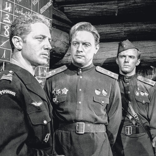Николай Лебедев (в центре) с Марком Кассо и Владимиром Гусевым в фильме  «Нормандия — Неман». 1960 г.