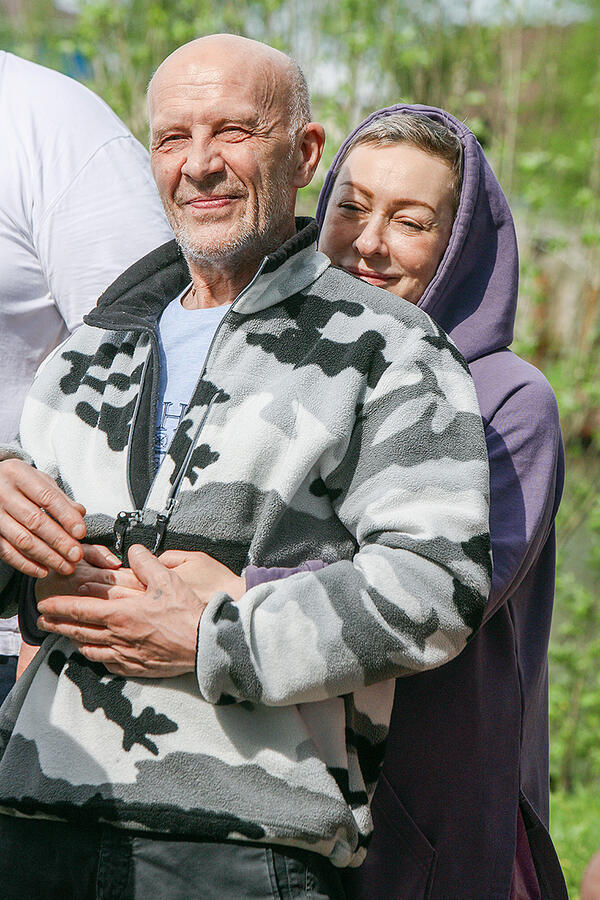 РњР°СЂРёСЏ РђСЂРѕРЅРѕРІР° СЃ РјСѓР¶РµРј