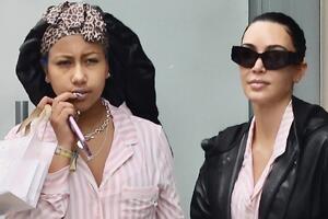 Вот это да! 11-летняя дочка Ким Кардашьян уже заметно переросла свою маму