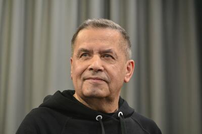 Бэк-вокалист из «Любэ» затмил Расторгуева: новая звезда соцсетей