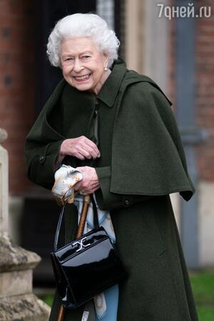Елизавета II - фото
