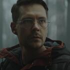 Неузнаваемый Милош Бикович сходит с ума в лесу в психологическом триллере «Изоляция»