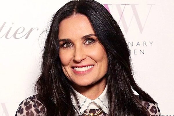 Деми Мур работает над своим «дряблым» телом