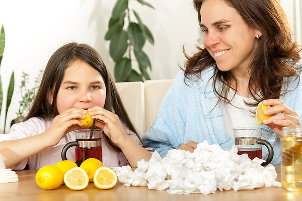 Как правильно кормить приболевшего ребенка: советы от доктора Комаровского