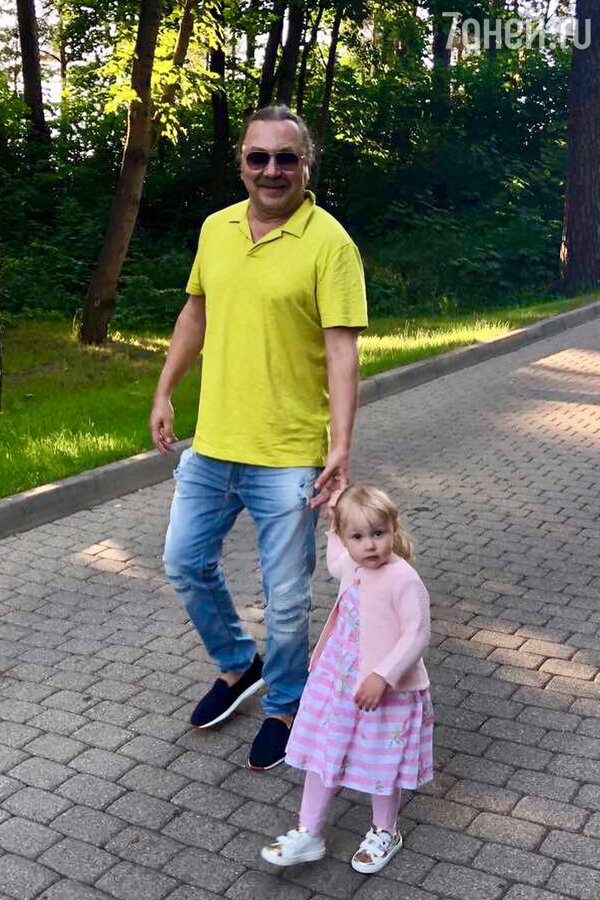 Игорь Николаев с дочкой Вероникой