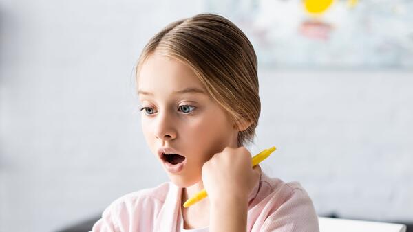 Слышать звуки правильно: 3 игры для развития фонематического слуха