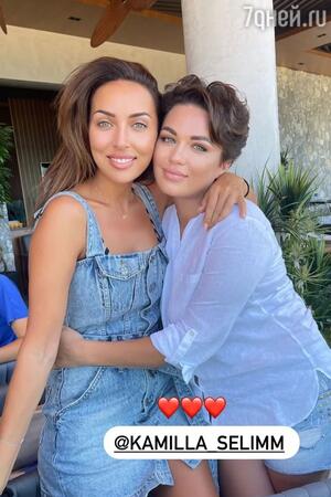 Певица Алсу с сестрой Камиллой — фото