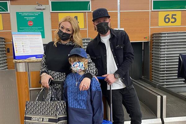 «Целенаправленно оставили дома»: Рудковская рассказала об отдыхе без малолетнего сына