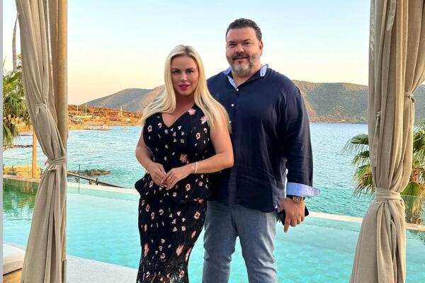 Анна Семенович объявила о разводе жениха — подготовка к свадьбе уже началась