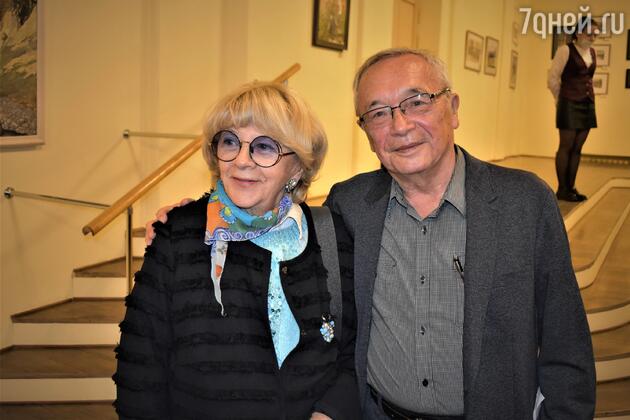 Президент фестиваля Алла Сурикова и Юлий Ким Президент фестиваля Алла Сурикова и Юлий Ким