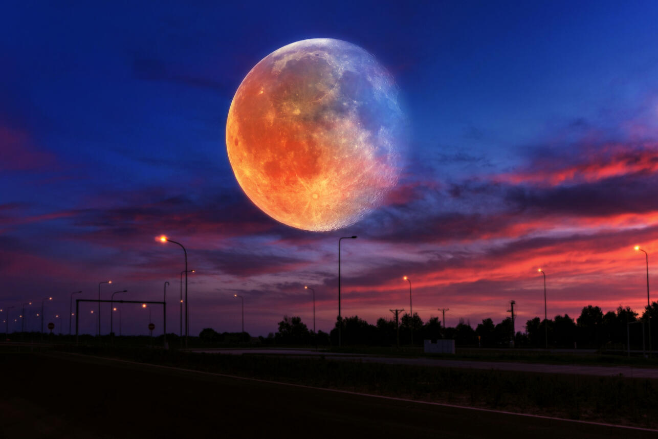 Астролог Зарипова — о том, что можно делать в период ретроградного Меркурия: уберите кошелек, возьмите ручку