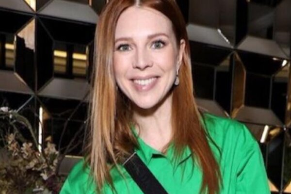 «Само совершенство»: Подольская показала себя без макияжа и в домашней одежде