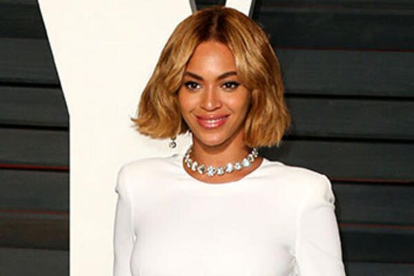  -2015:     Vanity Fair