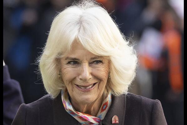 Ушла королева Камилла: в Букингемском дворце переполох