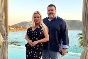 В«Р”РѕРј РёР· РґРµСЂРµРІР° Рё РЅРёРєР°РєРѕРіРѕ РѕРіРѕСЂРѕРґР°В»: РђРЅРЅР° РЎРµРјРµРЅРѕРІРёС‡ СЂР°СЃСЃРєР°Р·Р°Р»Р° Рѕ РїРѕРґР°СЂРєРµ Р¶РµРЅРёС…Р°