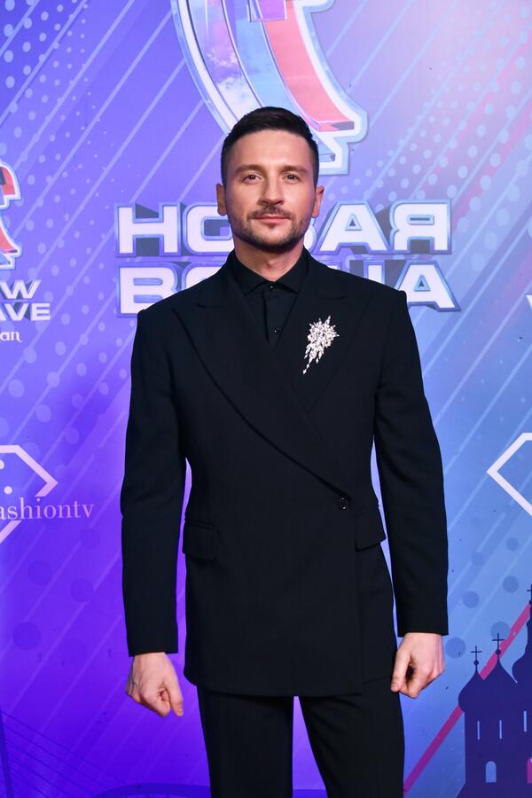 Сергей Лазарев