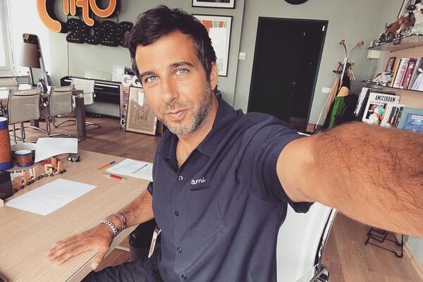 Постаревший Ургант и красавица-невеста: фото с богатой свадьбы в Италии