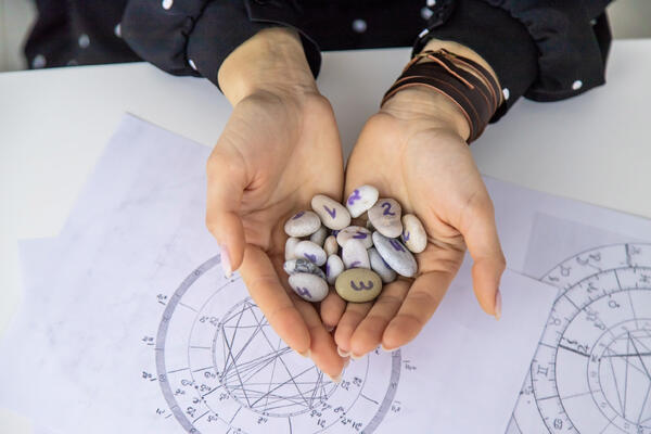 Нумерологический прогноз с 15 по 30 апреля: как узнать клуч к прибыли и как рассчитать код успеха