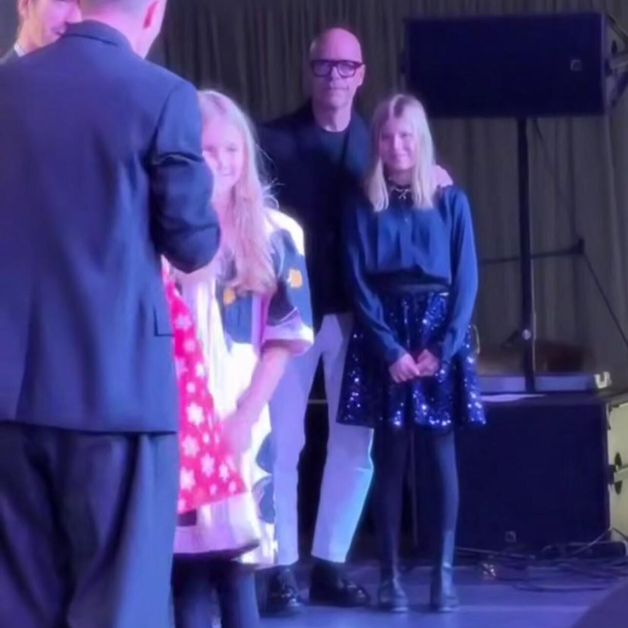 Федор Бондарчук с внучками