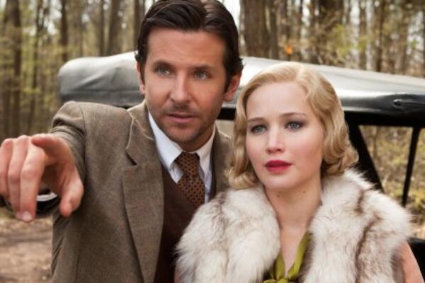 Кто пойдет на спецпоказ фильма «Серена»