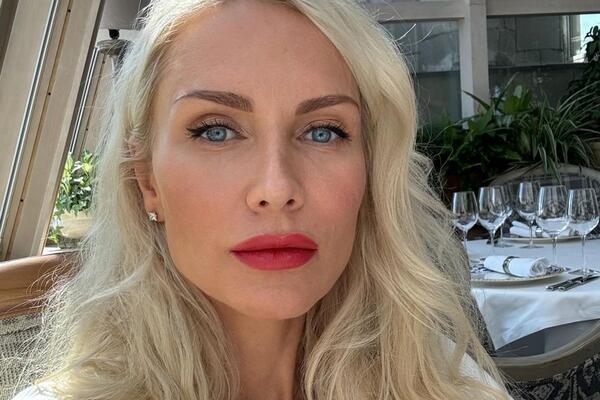 Гордон — о Собчак, унизившей Самойлову в Париже: «Нищенский комплекс»