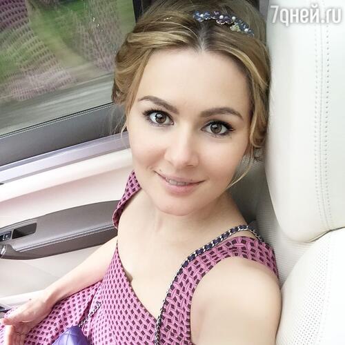 Жалаңаш келіндерді медициналық тексеру