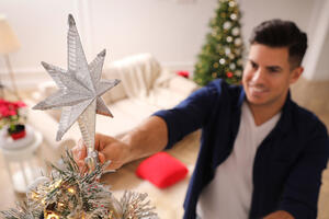 Дерево с риском: куда поставить новогоднюю елку, чтобы это было безопасно для здоровья