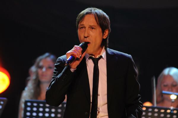 Не встает с инвалидного кресла: как сейчас выглядит Николай Носков