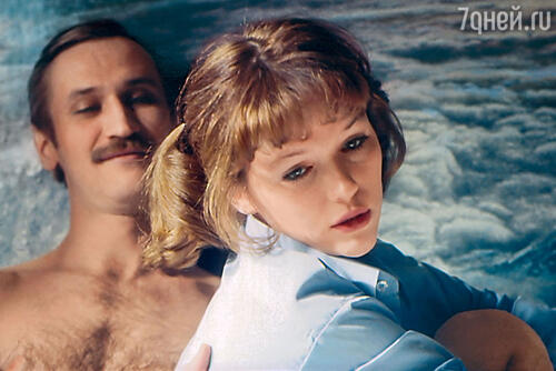 Леонид Филатов и Александра Яковлева в фильме «Экипаж». 1979 г.