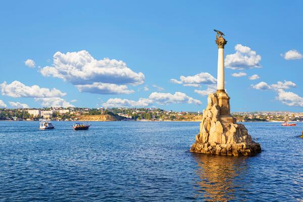 13 мая: какой сегодня праздник?