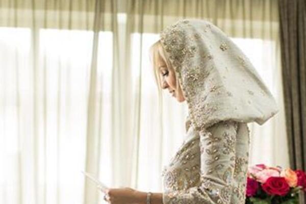 Образ дня: Яна Рудковская в Georges Hobeika