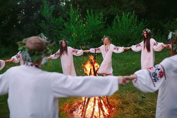 Марене — верить, Перуна — не гневить: что сулит система Славянских Чертогов с 27 по 29 марта