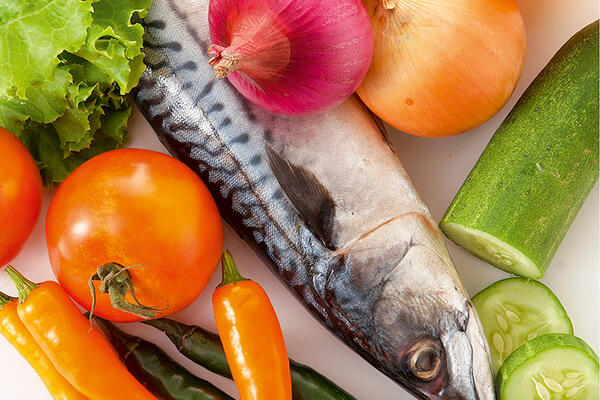 Не навреди: какие продукты нельзя хранить в пищевой пленке