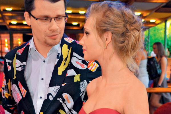 Александр Васильев оценил стиль Асмус и Харламова