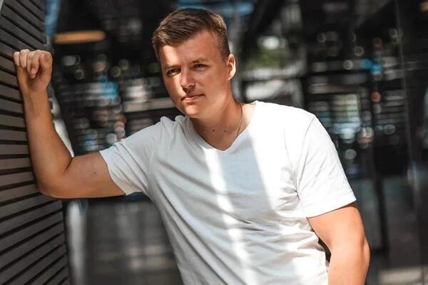 Артема Чекалина посадили на 7 лет за вывод денег в ОАЭ: брат рыдает, адвокат говорит про отсрочку