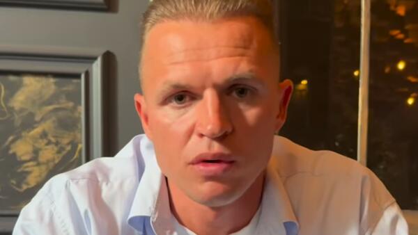 Дмитрий Тарасов перестал общаться с дочкой от первого брака: «Она не доросла»
