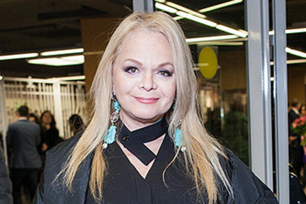 Лариса Долина «сбросила» 20 лет: фанаты не узнают артистку