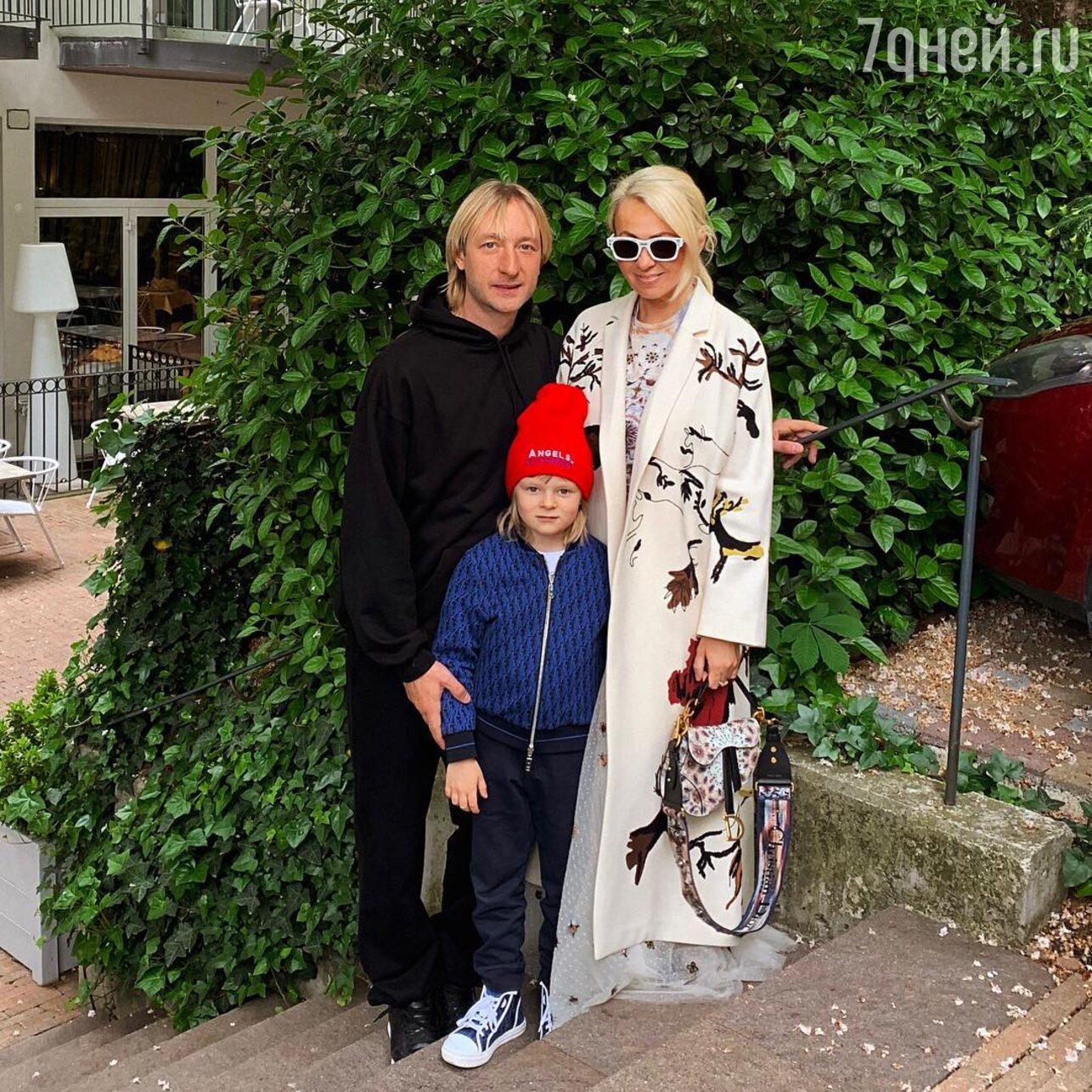 Яна Рудковская с мужем Евгением Плющенко и сыном Сашей