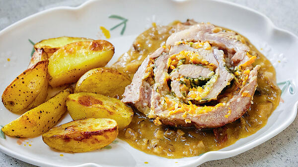 Александр Белькович: буженина-рулет с грибным соусом