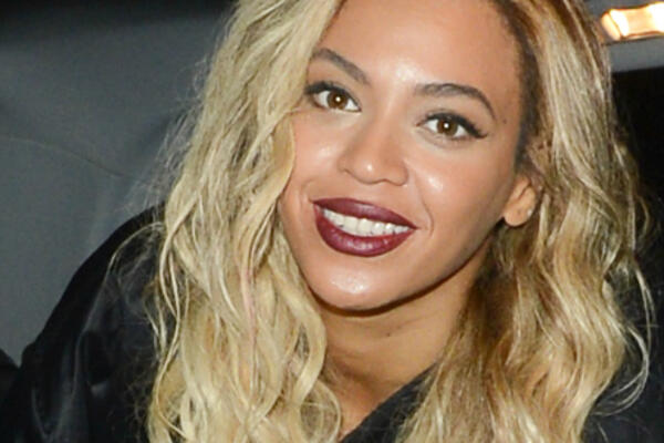 Бейонсе выступила против пластической хирургии 
