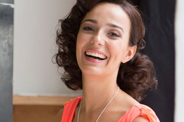 Выиграйте два билета на концерт Валерии Ланской