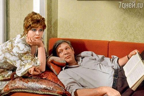 С Натальей Гундаревой в фильме «Сладкая женщина». 1976 г.