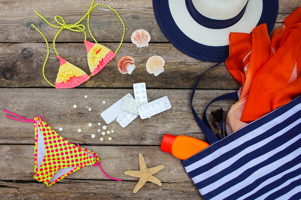 Аптечка в отпуск: список необходимых лекарств  