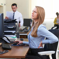 Спина скажет спасибо: 3 простые привычки для уменьшения боли и напряжения в мышцах