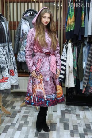 Анна Тихомирова